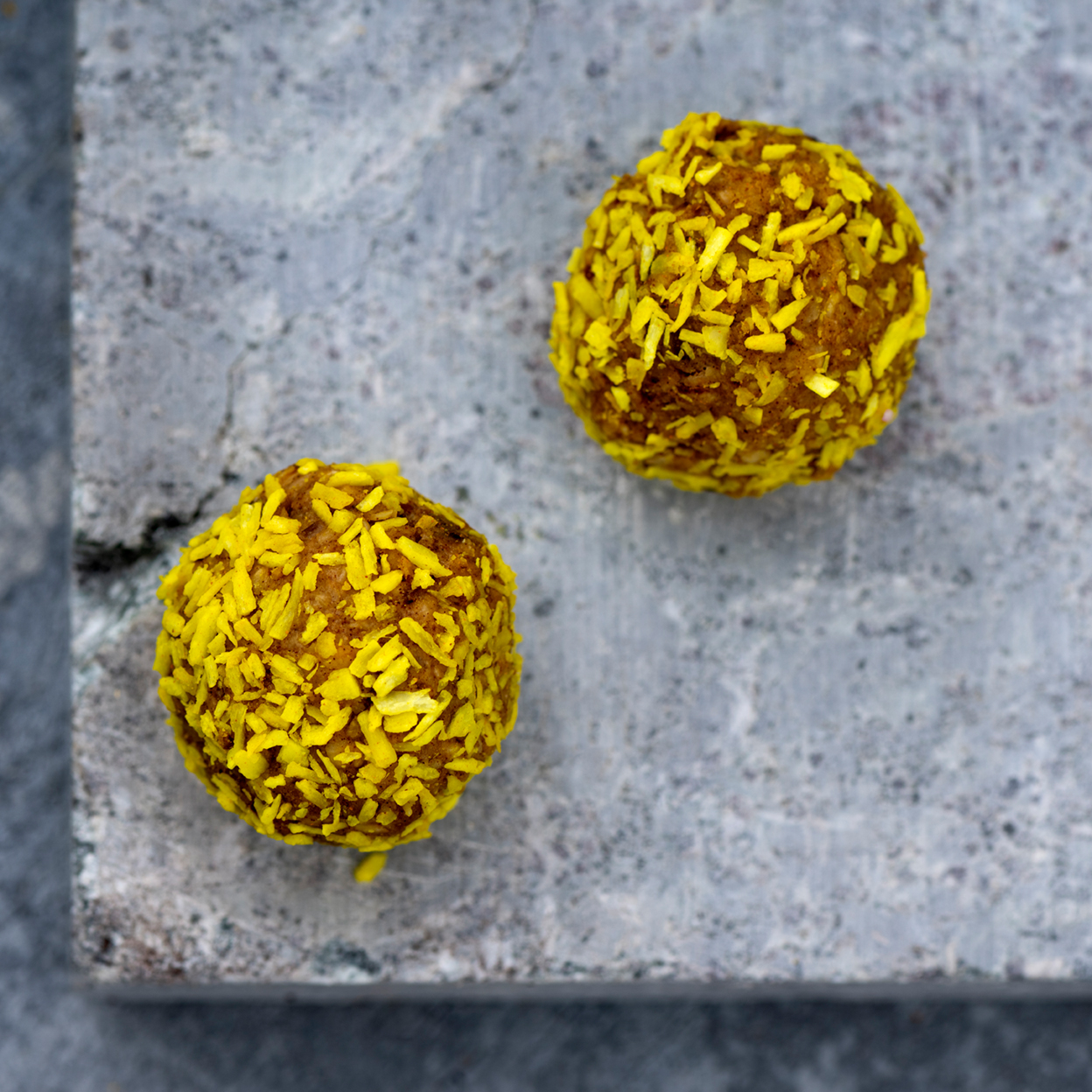 Raw ball aprikos & sitron